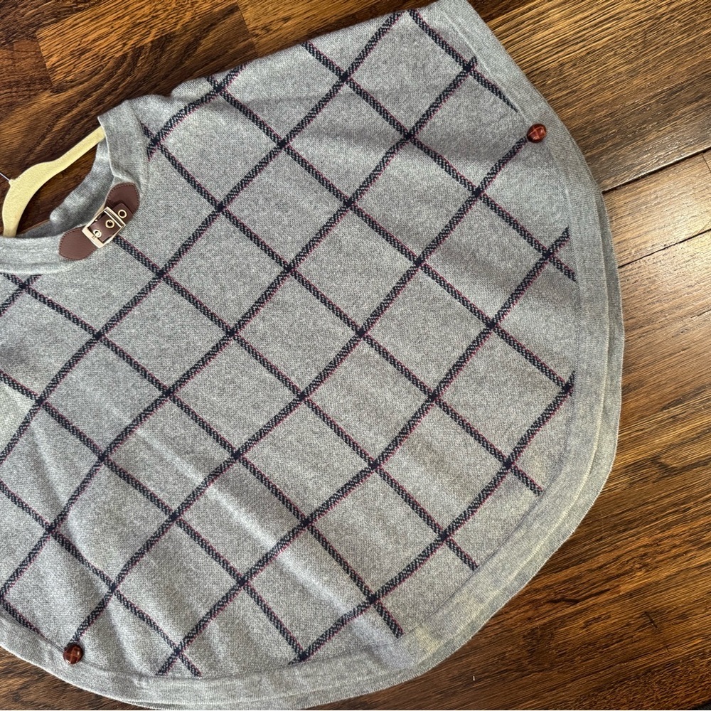 Hope & Henry Gray Plaid Poncho with Buckle Detail size 5